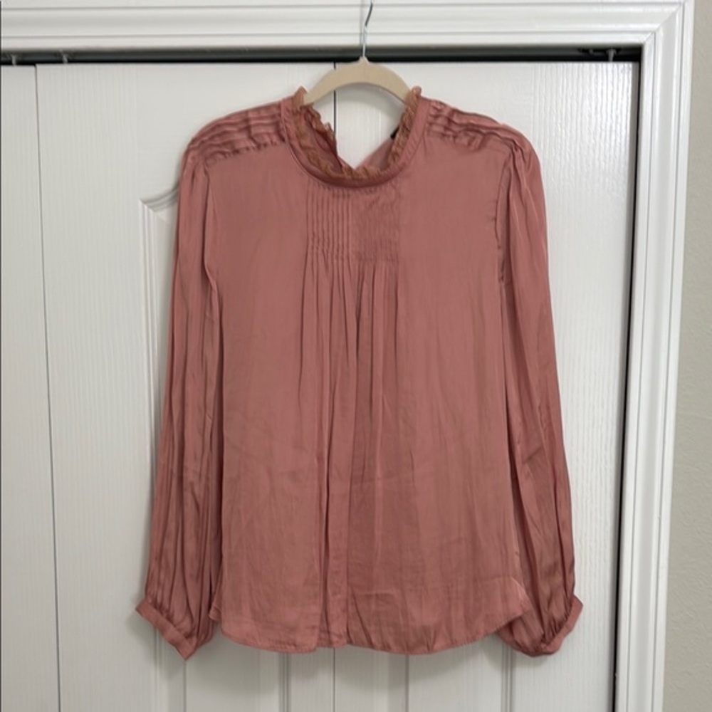 Women's Blush Pink Long Sleeve Top